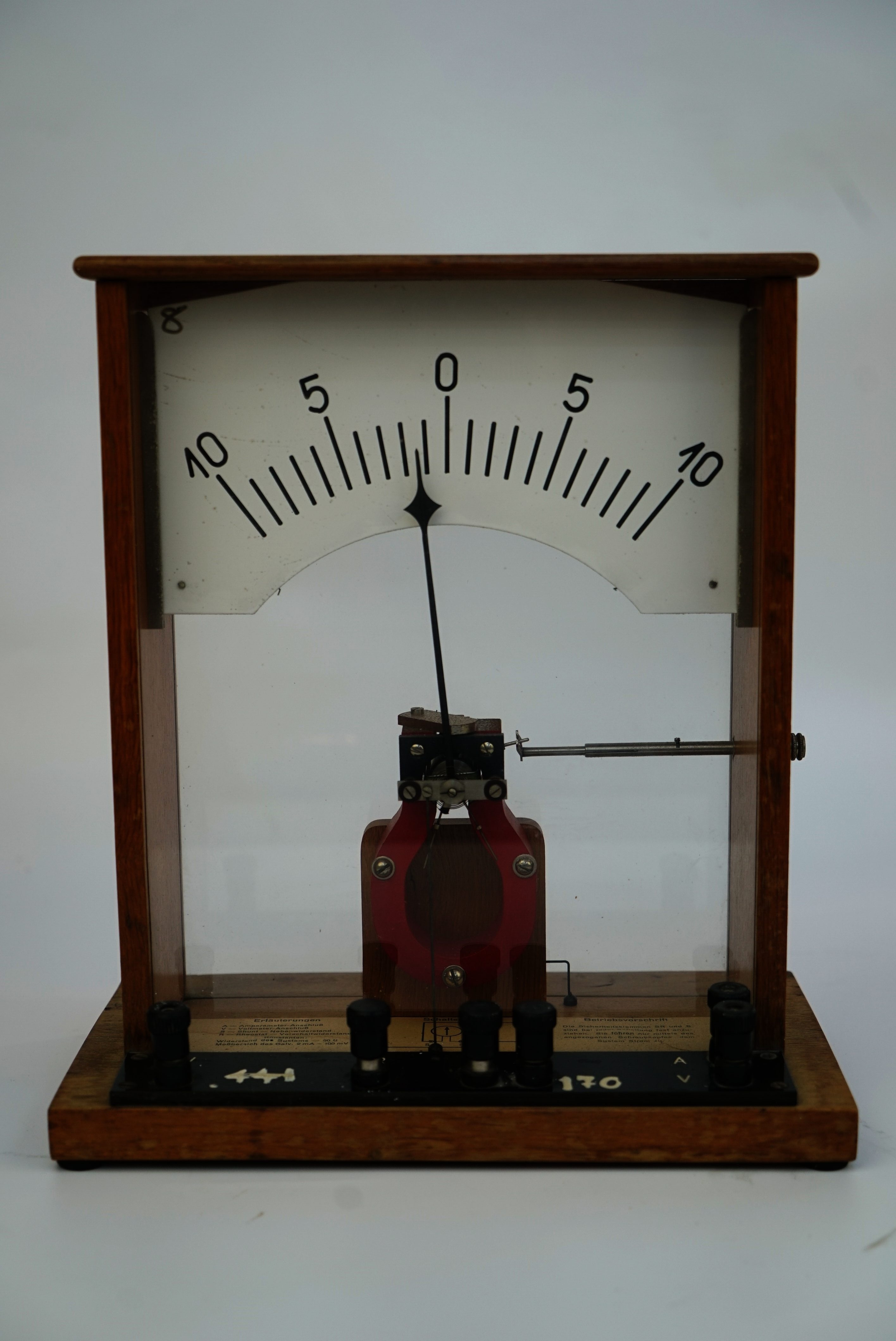 Eğitim için Ölçüm Cihazı