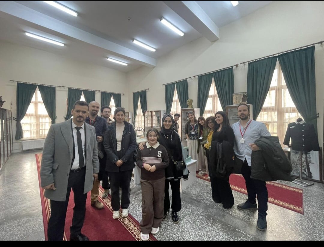 Erasmus+ Projesi Kapsamında Uluslararası  Öğretmenler Gazi Kültür ve Sanat Merkezini Ziyaret Etti