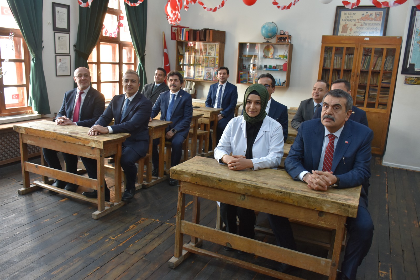 Millî Eğitim Bakanı Yusuf Tekin’den Gazi Kültür ve Sanat Merkezi’ne Ziyaret